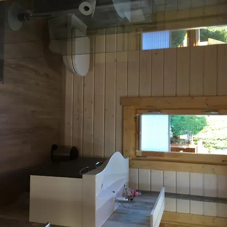 Ferienhaus Blockhaus - De Lüt Holt Hus *